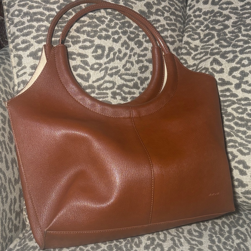 Camel brown leather shoulder bag  tote bag medium brown cognac tone classic bag
